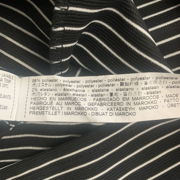 Zara Striped Ruffle Mini Skirt - Size M - Picture 5 of 5